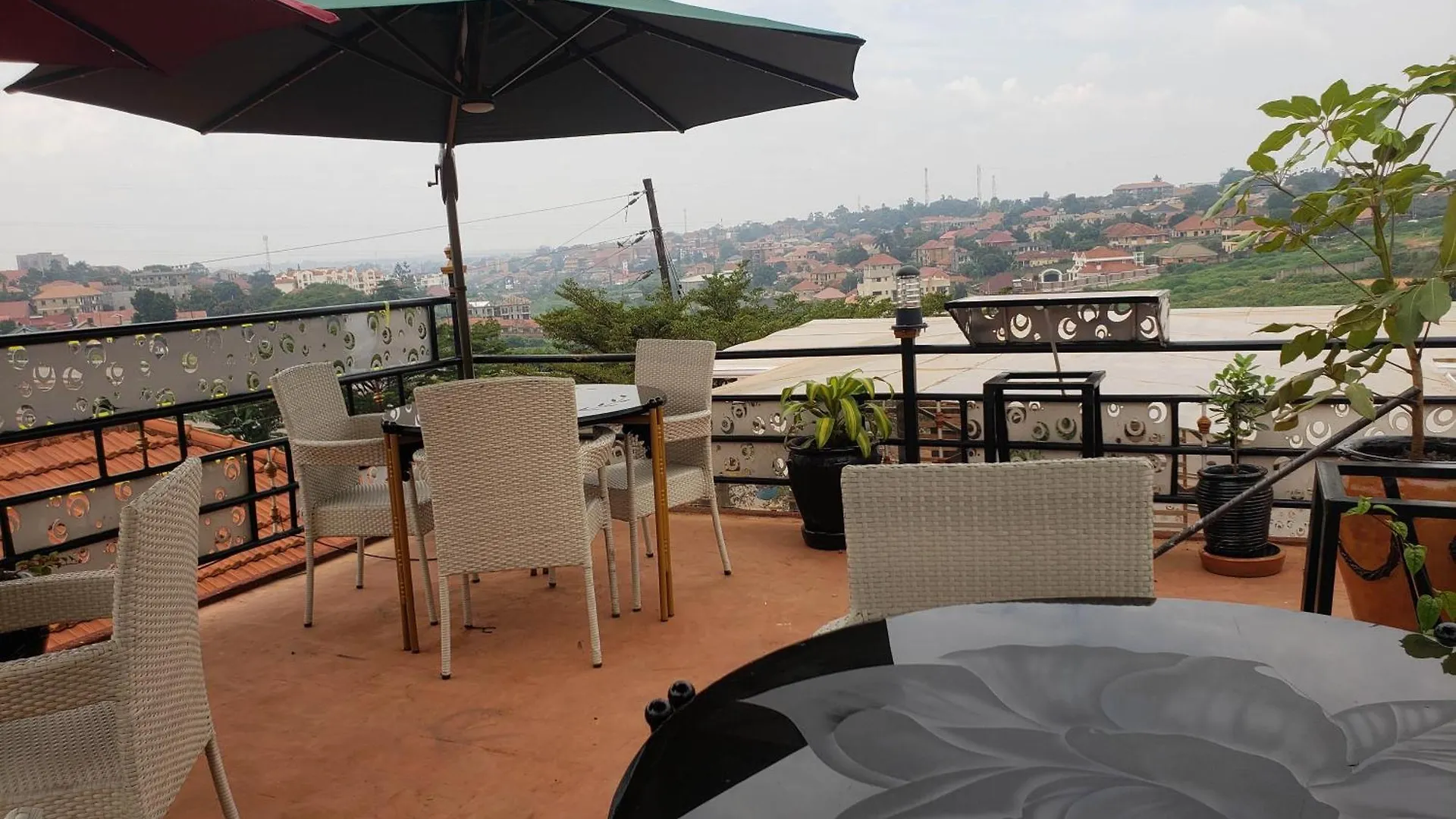 Ag Home Studio - Kampala Apartment